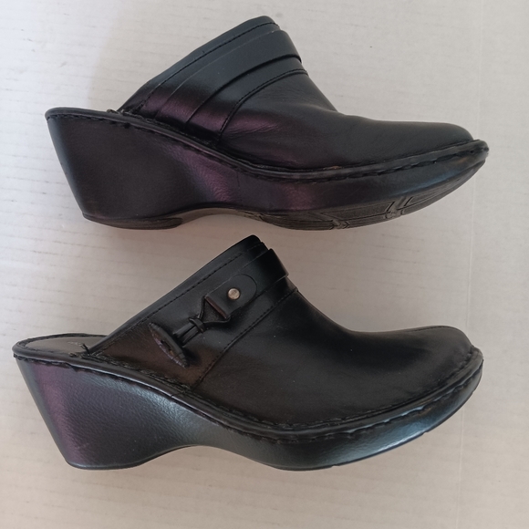 Thom‎ McAn Shoes Size 8.5 M Women's Black Leather Lightweight Slip On Clogs - Picture 8 of 8